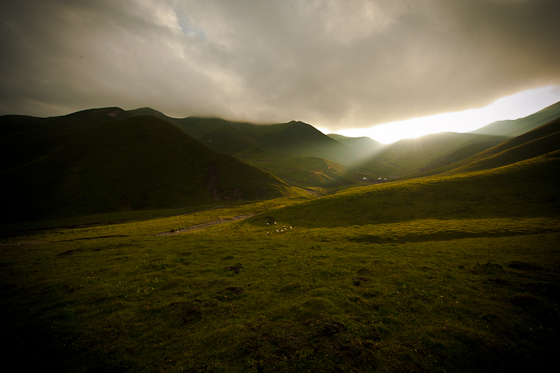 Gangjia_Grasslands_2011_Brian_Hirschy_Photography (3 of 14)