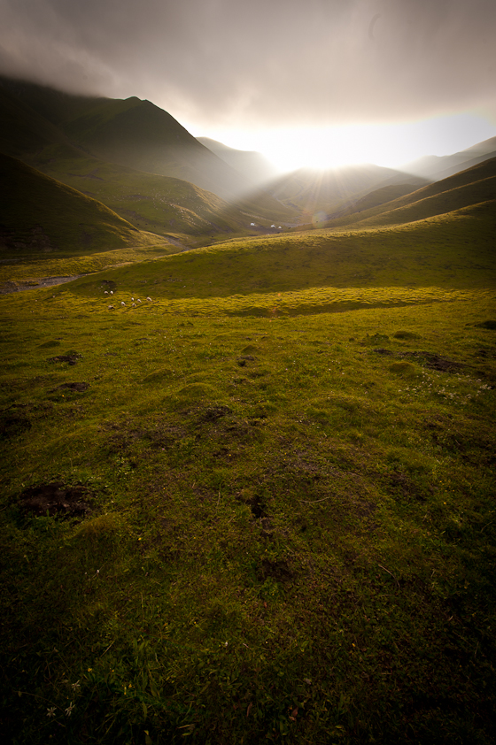 Gangjia_Grasslands_2011_Brian_Hirschy_Photography (4 of 14)